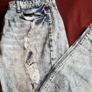 Brooklyn Express, Distressed straight cut jeans.